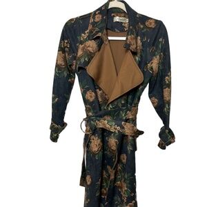 Auspher Woman’s Size Medium Long Belted Black Floral Coat Soft Fabric Collar